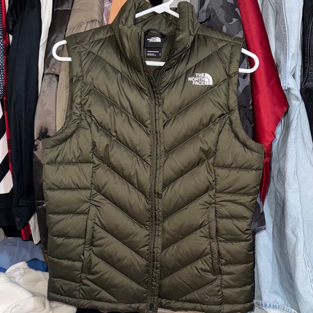 The North Face Women's Black Quilted Puffer Vest